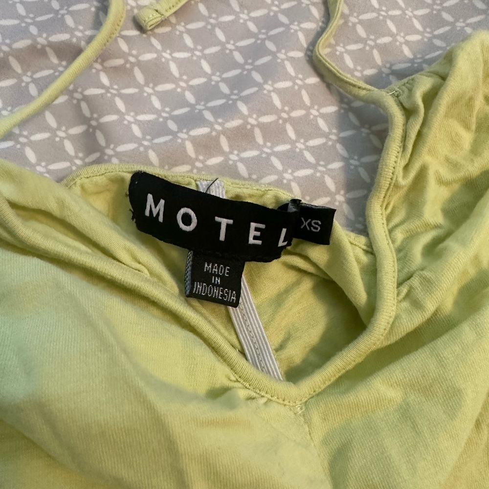 Motel Rocks Ruched Dress - Picture 5 of 5